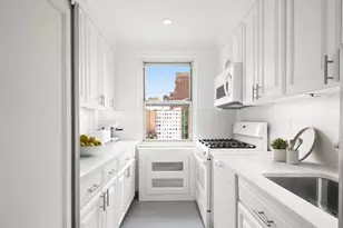 233 E 69th St, New York City, NY 10021 - Photo 6