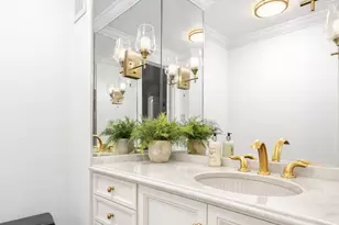 160 W 66th St, New York City, NY 10023 - Photo 12