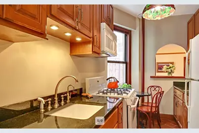170 E 94th Street #5-E, New York City, NY 10128 - Photo 6