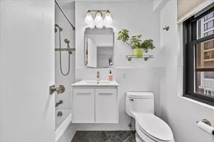 175 E 74th St, New York, NY 10021 - Photo 18