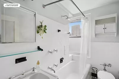 205 E 78th Street #10D, New York City, NY 10075 - Photo 4