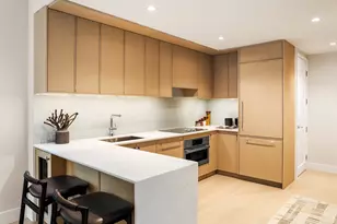 24-01 Queens Plaza N, Long Island City, NY 11101 - Photo 4