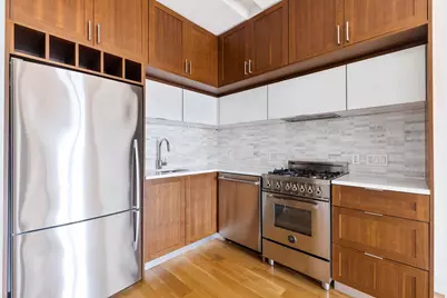 42 Maspeth Avenue #5F, Brooklyn, NY 11211 - Photo 2