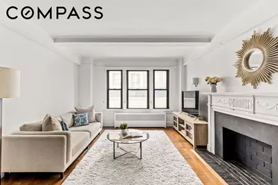 70 E 96th Street #2D, New York City, NY 10128 - Photo 2