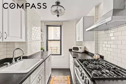 70 E 96th Street #2D, New York City, NY 10128 - Photo 4