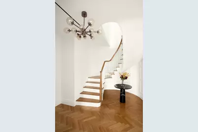 137 Riverside Drive #2DE/1CD, New York City, NY 10024 - Photo 6