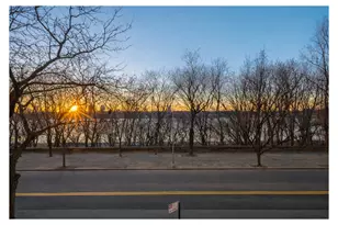 137 Riverside Dr, New York City, NY 10024 - Photo 26