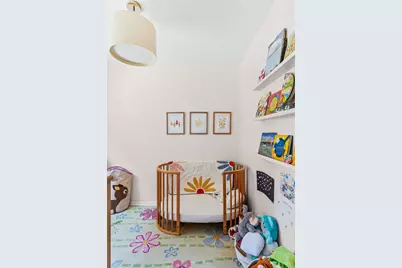 400 E 17th Street #201, New York City, NY 11226 - Photo 8