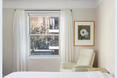 33 E End Avenue #4F, New York, NY 10028 - Photo 14