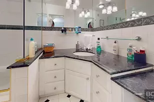 401 E 74th St, New York City, NY 10028 - Photo 10