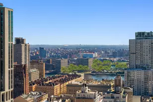 300 E 77th St, New York, NY 10075 - Photo 14