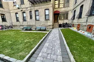 35 Crown St, Brooklyn, NY 11225 - Photo 8