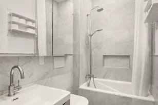 151 E 29th St, New York City, NY 10016 - Photo 8