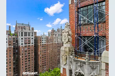 320 E 42nd Street #2301, New York City, NY 10017 - Photo 18