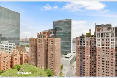 320 E 42nd Street #2301, New York City, NY 10017 - Photo 26