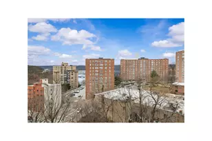 555 Kappock St, New York City, NY 10463 - Photo 18