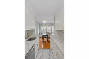 555 Kappock St, New York City, NY 10463 - Photo 8