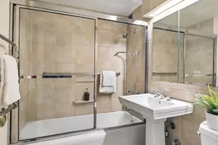 116 E 66th St, New York City, NY 10065 - Photo 6