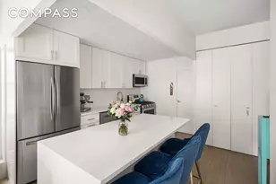 253 W 73rd St, New York City, NY 10023 - Photo 4