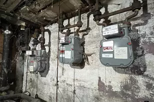 106-15 Guy R Brewer Blvd, New York City, NY 11433 - Photo 12