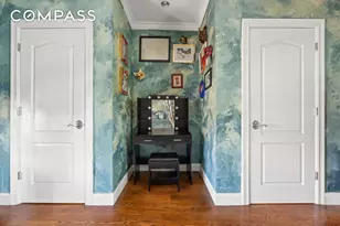 25 Chester Ct, New York City, NY 11225 - Photo 12