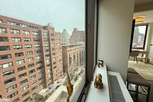 300 E 64th St, New York City, NY 10065 - Photo 6