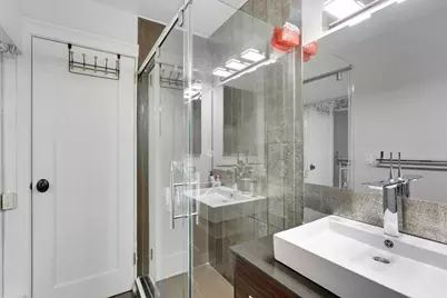 212 E 48th Street #2B, New York City, NY 10017 - Photo 4