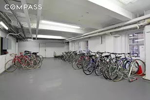 416 Ocean Ave, New York City, NY 11226 - Photo 20