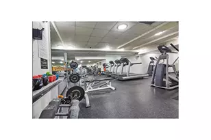 205 3rd Ave, New York City, NY 10003 - Photo 6