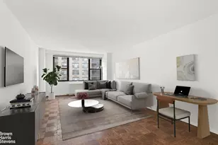 305 E 40th St, New York City, NY 10017 - Photo 1