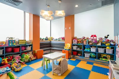 5-26 47th Road #3C, Long Island City, NY 11101 - Photo 6