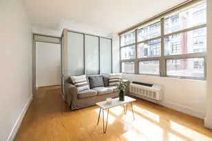 5-26 47th Rd, New York City, NY 11101 - Photo 4