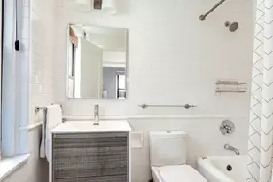 220 E 73rd St, New York City, NY 10021 - Photo 10