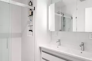 390 Stratford Rd, New York City, NY 11218 - Photo 8