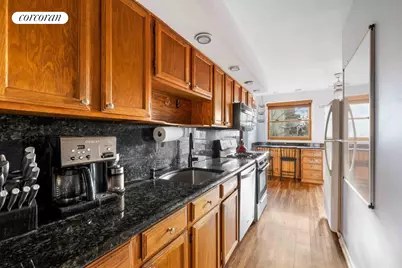 304 Westervelt Avenue, New York City, NY 10301 - Photo 10