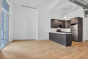 689 Myrtle Ave, New York City, NY 11205 - Photo 10