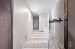 109-32 156th St, New York City, NY 11433 - Photo 18