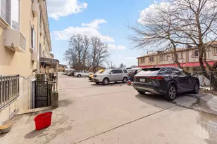 109-32 156th St, New York City, NY 11433 - Photo 24