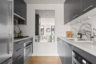 527 Court St, New York City, NY 11231 - Photo 6