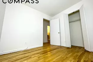 447 E 21st St, New York City, NY 11226 - Photo 10