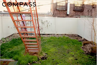 447 E 21st Street, New York City, NY 11226 - Photo 14