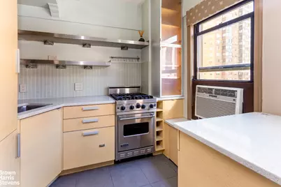 123 E 37th Street #9D, New York City, NY 10016 - Photo 4