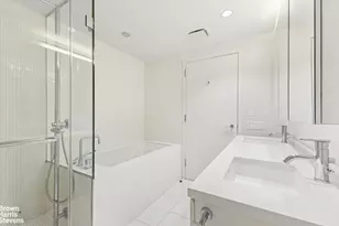 425 W 53rd St, New York City, NY 10019 - Photo 10