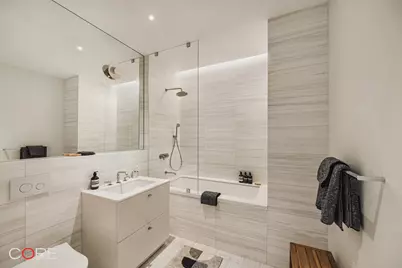 6 W 20th Street #5th Floor, New York City, NY 10011 - Photo 16