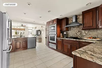 210 1/2 Roxbury Avenue, New York, NY 11697 - Photo 4