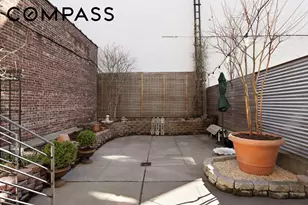 429 Clinton St, New York City, NY 11231 - Photo 16