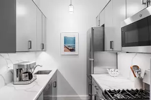 35 E 10th St, New York City, NY 10003 - Photo 2