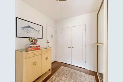 30 E 9th Street #6D, New York City, NY 10003 - Photo 8