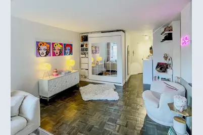 14 Horatio Street #9A, New York, NY 10014 - Photo 2