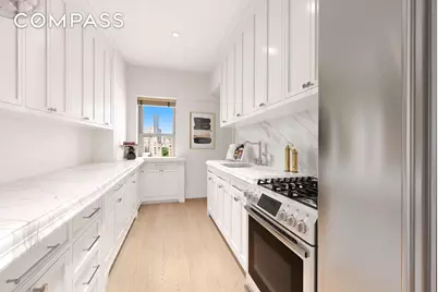 650 Park Avenue #18C, New York City, NY 10065 - Photo 10